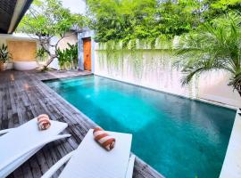 The Decks Bali – hotel butikowy w mieście Legian
