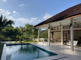 Villa Meranti - Spacious Private Pool Villa
