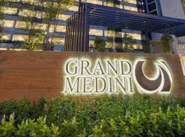 A2105 Grand Medini Princess100mbps Netflix By STAY