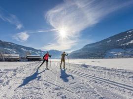 Zillertal Suites Fügen by ALPS RESORTS, hotel i Fügen