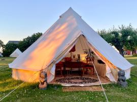 Sörby Glamping, hotel familiar en Klockrike