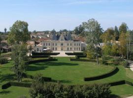 Château de Lussac, bed and breakfast en Lussac