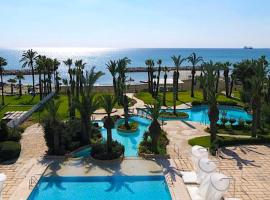 Sandy Beach Hotel & Spa - ex Sentido, מלון בלרנקה