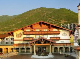 Zermatt Utah Resort & Spa Trademark Collection by Wyndham, smučarsko letovišče v mestu Midway