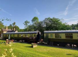Carriage 2 - Coalport Station Holidays, hotel with parking in Telford