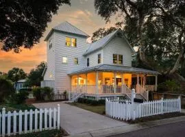 Seaside Cottage 81 - Pristine Grand Pavilion Home Pool Pass