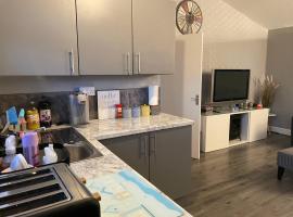 350 Golden Sands, cabin in Withernsea