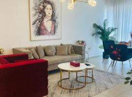 1-Berdroom Apartment Rental Unit With Pool in Dubai Land Residence Complex, Dubailand, Dúbaí, hótel í nágrenninu