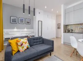 Sunny & Cozy Studio Morska City Centre by Noclegi Renters