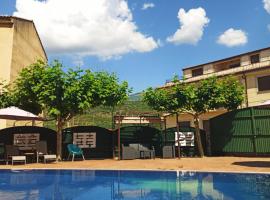 Prado del abuelo, hotel v destinácii Cabezuela del Valle