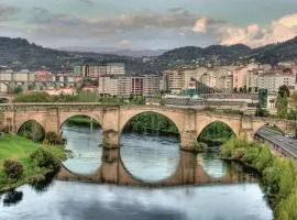 Piso Ourense Bonito y Termal