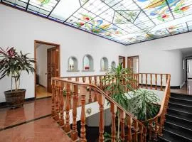 Senda Stays Coyoacan - 6BR Casa and Garden Steps from Frida Kahlo