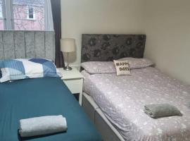 Ballentree Stay, hotel with parking in Dublin