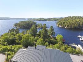 Modern Spectacular Water View Relaxation Hiking Fishing optional Boat, villa in Tysnes