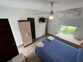 Departamentos Salvador, apartman u gradu Termas de Rio Ondo