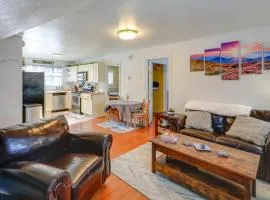 2 Mi to Dtwn Cozy Getaway in Fairbanks!