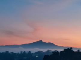 The Tenthola, hotel dicht bij: Kandy Central Hospital, Kandy