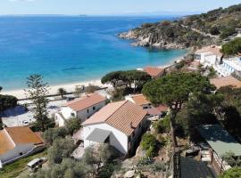 Appartamento Cavoli - Vista mare con terrazza, clima e posto auto, Hotel in Cavoli