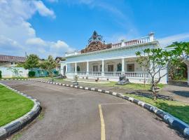 Tirtodipuran Hotel Yogyakarta, hotell i Timuran