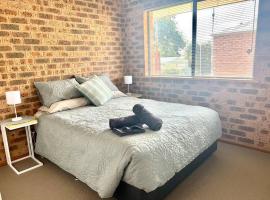 Stay on Lachlan, hotel in Cowra