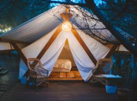Kabaceira Glamping, hotell i Atalaia