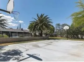 Luxury Home with private pool and full size basketball court