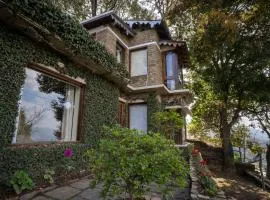 Avenida Himalayan Retreat