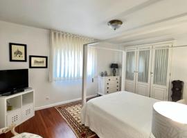 Cocas House - Alcobaça, budgethotel i Alcobaça