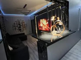 Modern Canadian Style Unit
