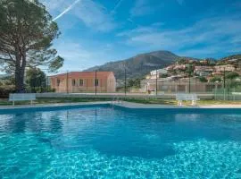 Appartement familial 6P, avec piscine et tennis, proche mer