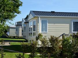 Roselands Caravan Park, hotel dicht bij: Luchthaven Land's End - LEQ, 