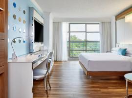 Renaissance Charlotte SouthPark Hotel: Charlotte, Park Road Park yakınında bir otel