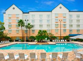 Fairfield Inn & Suites by Marriott Orlando Lake Buena Vista in the Marriott Village, hotel v Orlandu