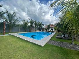 Hill View Home Stay, villa en Panglao