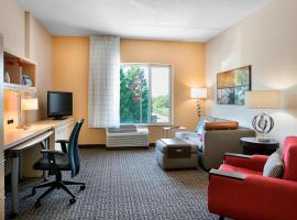 TownePlace Suites by Marriott Rock Hill, хотел близо до Rock Hill Galleria, Рок Хил