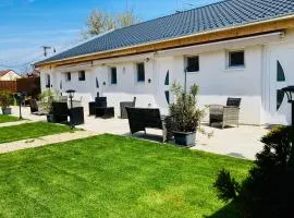 Grafit Apartmanok