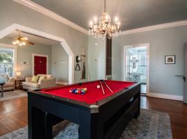 A Bended Oak Bungalow, hotel en Galveston