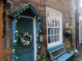 Darnholm Cottage, khách sạn ở Robin Hood's Bay