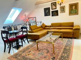 LOFT W RYNKU Z JACUZZI، مكان عطلات للإيجار في سوبراشل