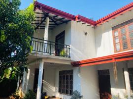 Sensitha Holiday home, hotel em Anuradhapura