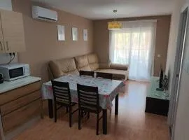 Altas Entinas Almerimar Two bedroom apartment with parking, Wi-Fi and Pool