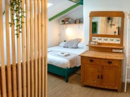 SURF HOSTEL BIARRITZ – obiekt B&B w Biarritz