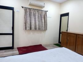 Patel's Home, hotel in Bhuj