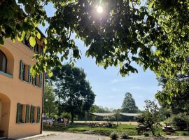 Cascina Bagaggera, farm stay in Rovagnate