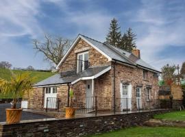 Ty Carreg cottage, Bwlch, Brecon, hotel v destinaci Brecon