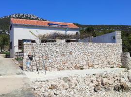 Sea house Anka, hotel en Banj