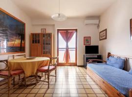COCCO'S HOUSE casa vacanze-spiaggia privata, hotell med parkering i Rivabella