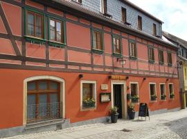 Gasthaus& Pension Zum Roten Haus，巴特尚道的旅館