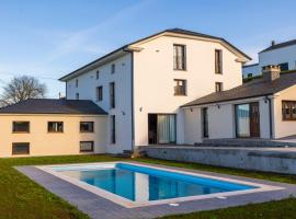 Casona del Campo, hotel in Navia