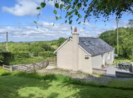 Tranquil 1 bedroom cottage 15 mins drive to sea, hotel in Mydroilin
